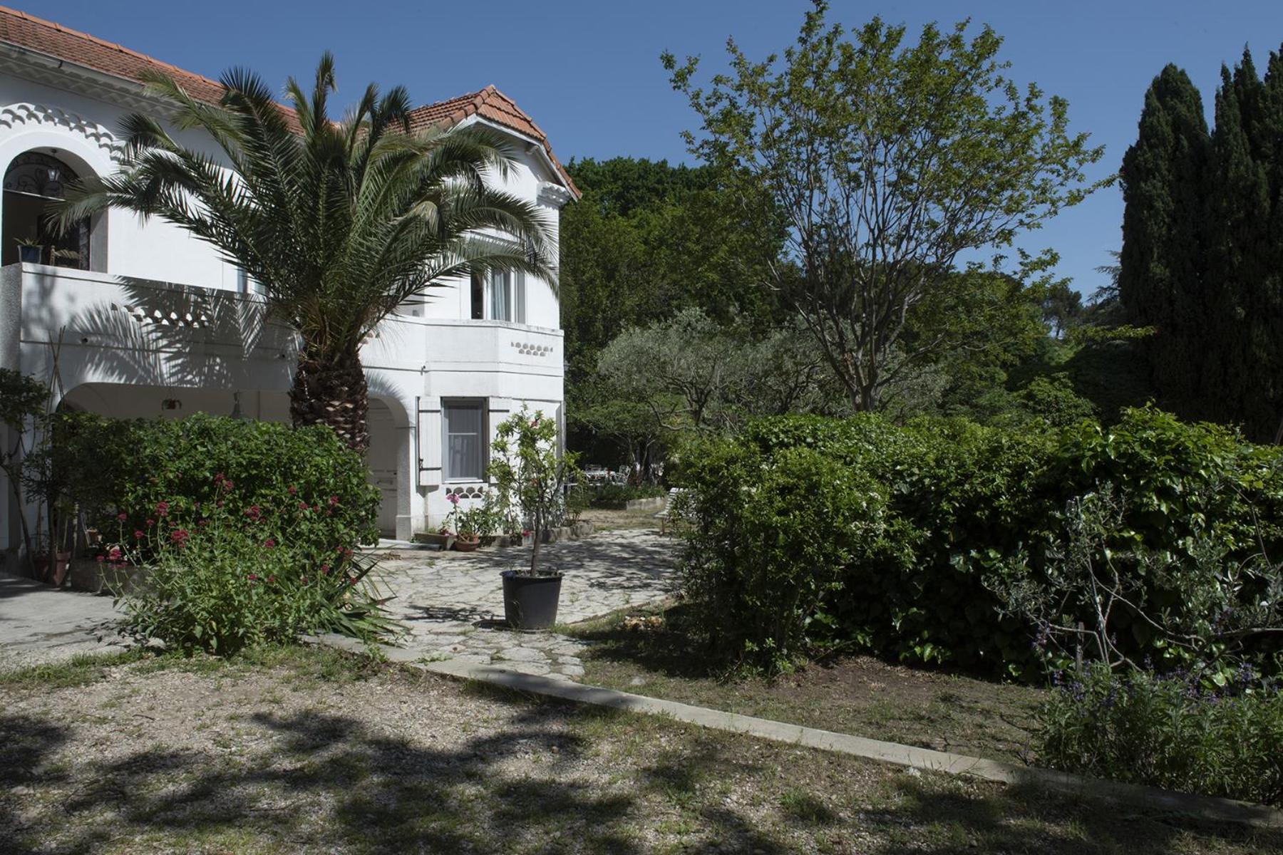 La Villa Plaisance - Maison Et Chambres D Hotes A Proximite De Chateaneuf-Du-Pape Bedarrides Luaran gambar